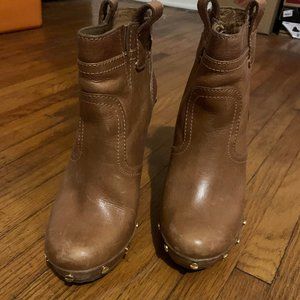 Tory Burch Tan platform Ginevra studded ankle boot